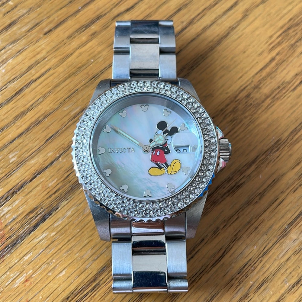 Invicta Women’s Disney Mickey Mouse Silver Bracelet Watch